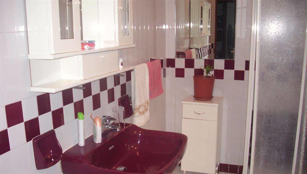 Bed and Breakfast Il Platano Пьяно-ди-Сорренто Экстерьер фото