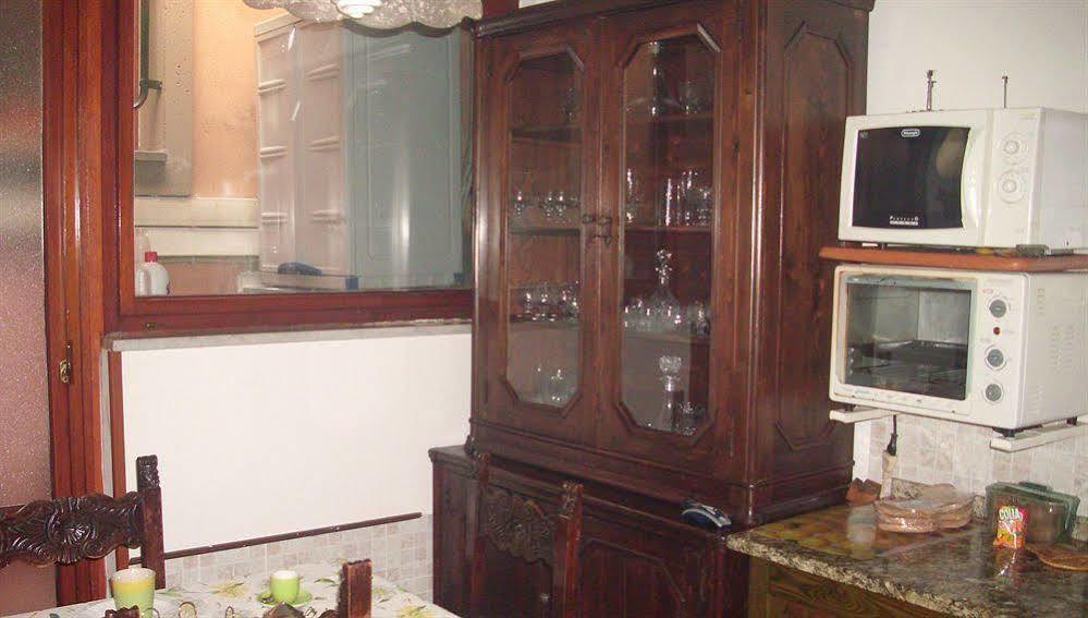 Bed and Breakfast Il Platano Пьяно-ди-Сорренто Экстерьер фото